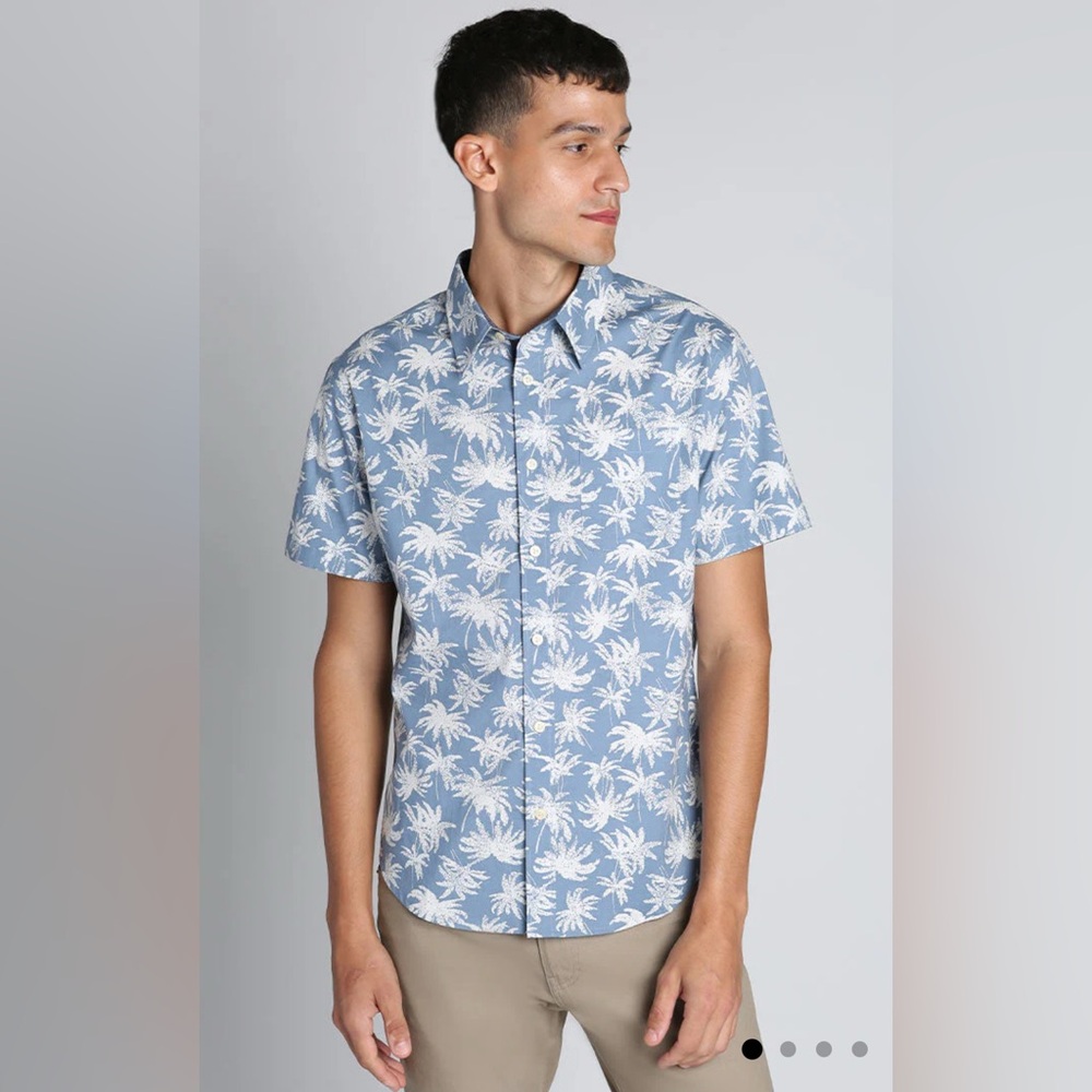 Jachs New York Short Sleeve Button Up Shirt Hawaiian Size M NWT